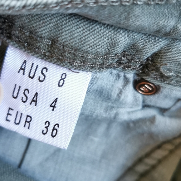 Cotton On short - Picture 6 of 6